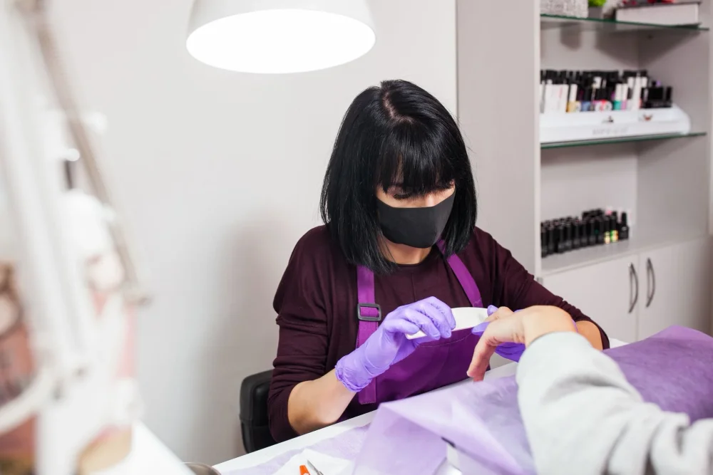 ZAMI Nails & Kosmetika – manikúra v praxi